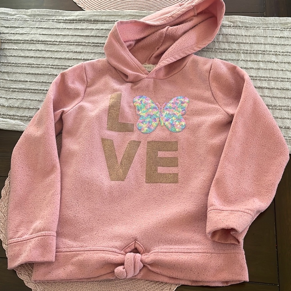 Btween hooded sweater